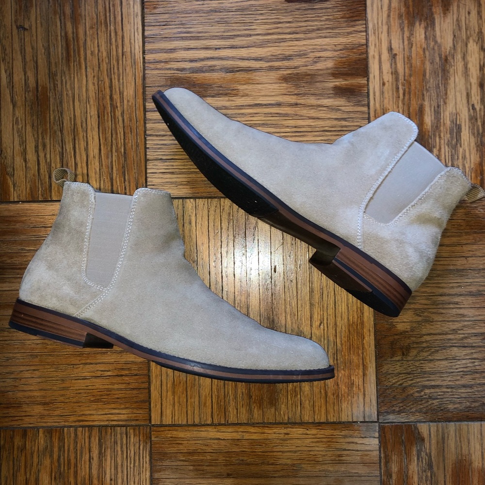 Tan Suede Chelsea boots